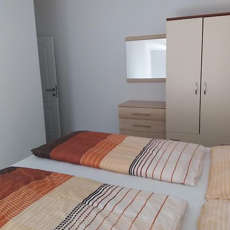House Apartments Ariamare Пореч Экстерьер фото