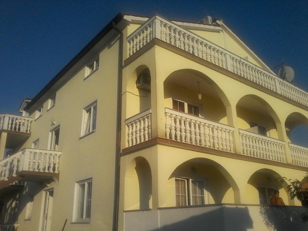 House Apartments Ariamare Пореч Экстерьер фото