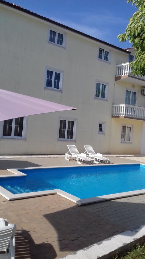 House Apartments Ariamare Пореч Экстерьер фото