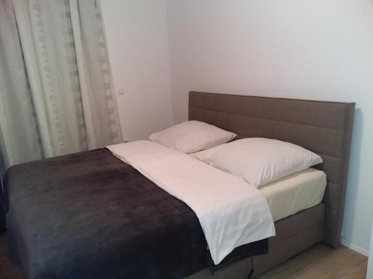 House Apartments Ariamare Пореч Экстерьер фото