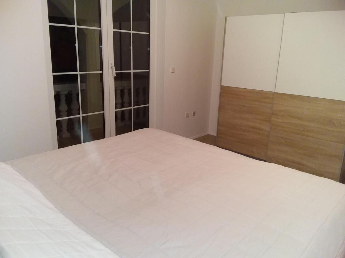 House Apartments Ariamare Пореч Экстерьер фото